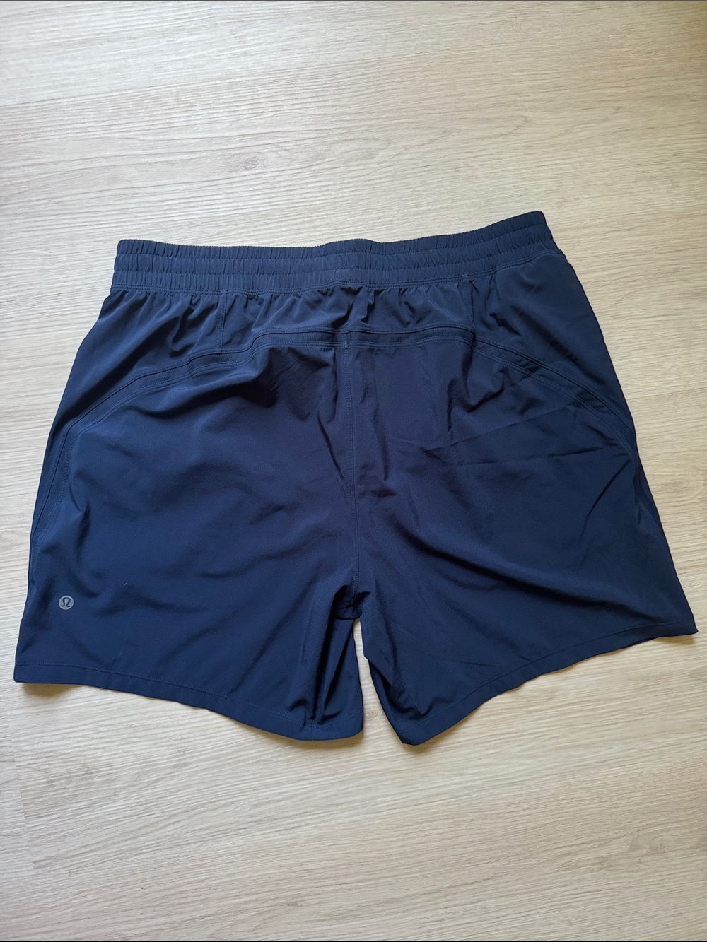 lululemon Men's Navy Athletic Shorts - Picture 3 of 3